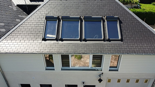 Fenêtre de toit Roto aux normes du DTU 40.5