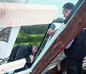 changement de fenêtre de toit Roto
